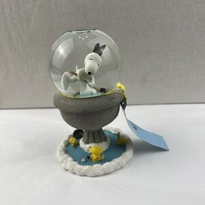 Westland Peanuts Snoopy & Woodstock Hockey Match #8203 Glass Snow Globe READ